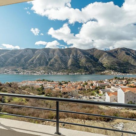 Lana Sea View Apartment Kotor Exterior foto